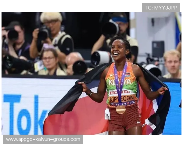 世界田径：肯尼亚运动员屡破纪录，赛场火爆！，肯尼亚男子田径队