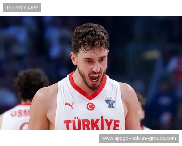 德甲奇迹！格里马尔多单场两粒任意球破门，格里马尔多 西班牙