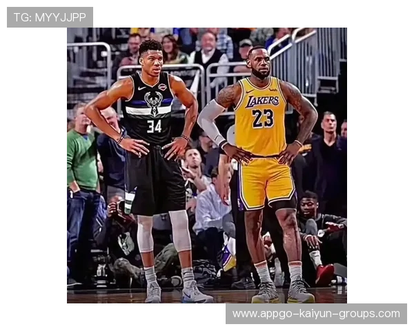 字母哥禁区泰山压顶暴扣得分，雄鹿主场火力全开终结连败